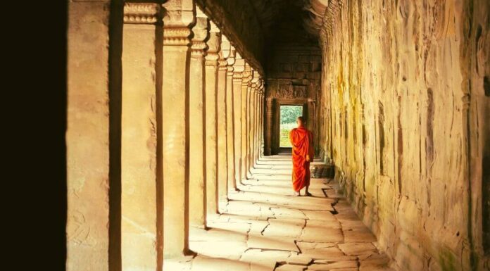 Hinduism And Buddhism Religions And Their Significance Buddhism Religions